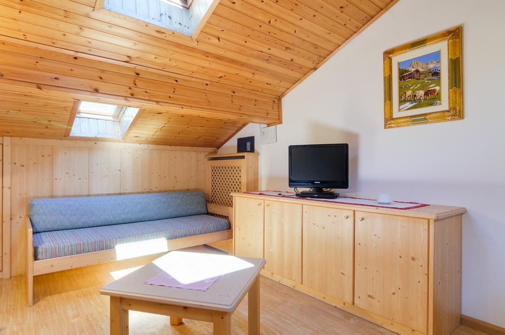 Appartamenti Cesa Maria Mountain Hospitality Canazei Luaran gambar