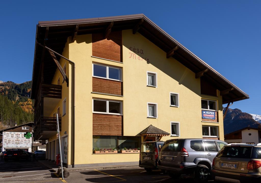 Appartamenti Cesa Maria Mountain Hospitality Canazei Luaran gambar